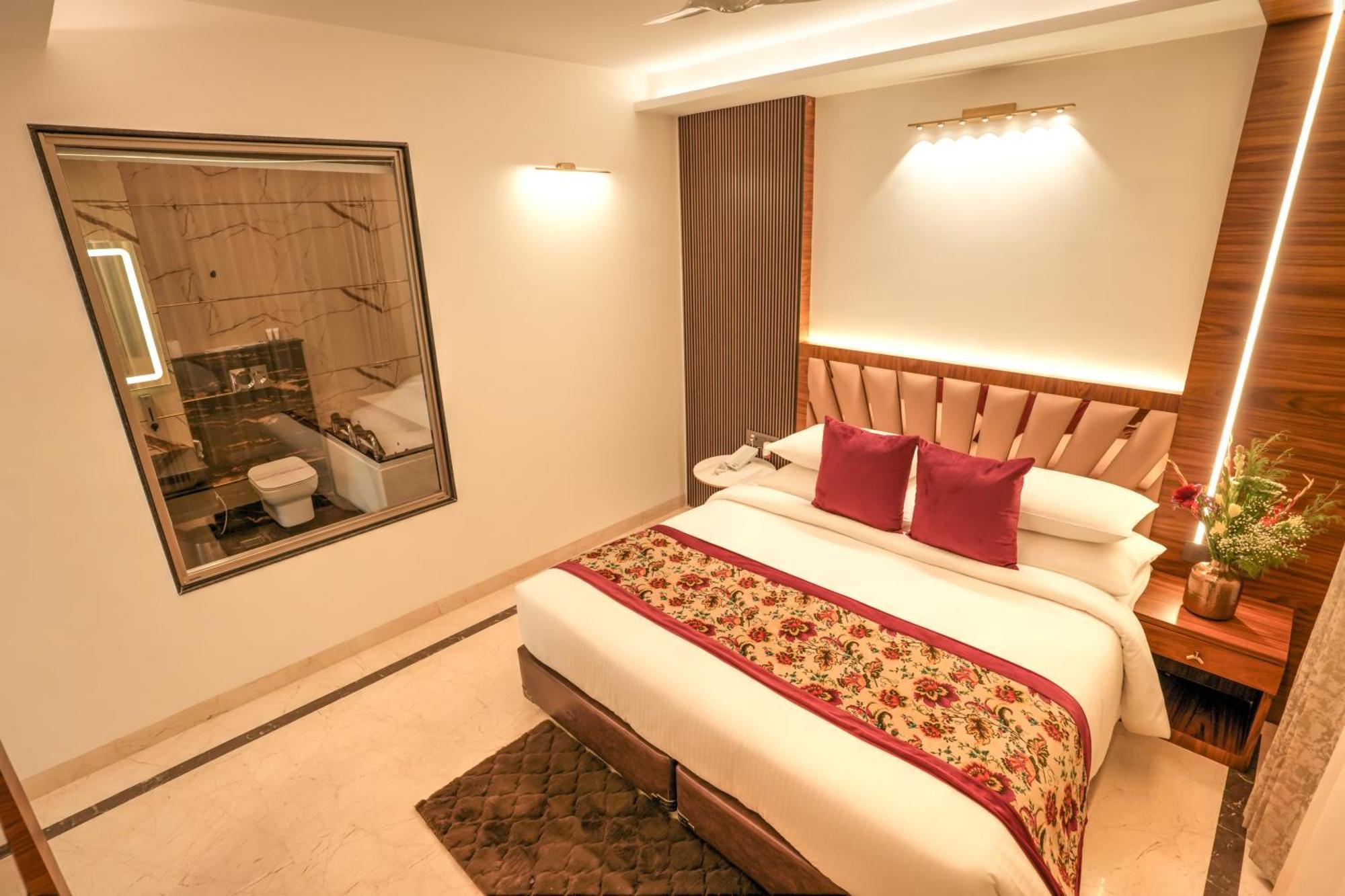 Rj Hotel - Managed By Atithi House Greater Noida Extérieur photo